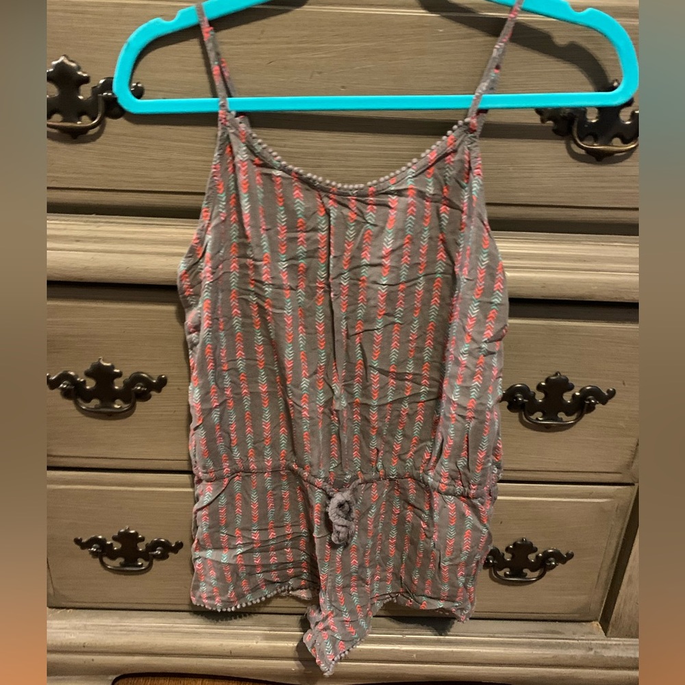Xhilaration Sleep Romper Size Small with keyhole back